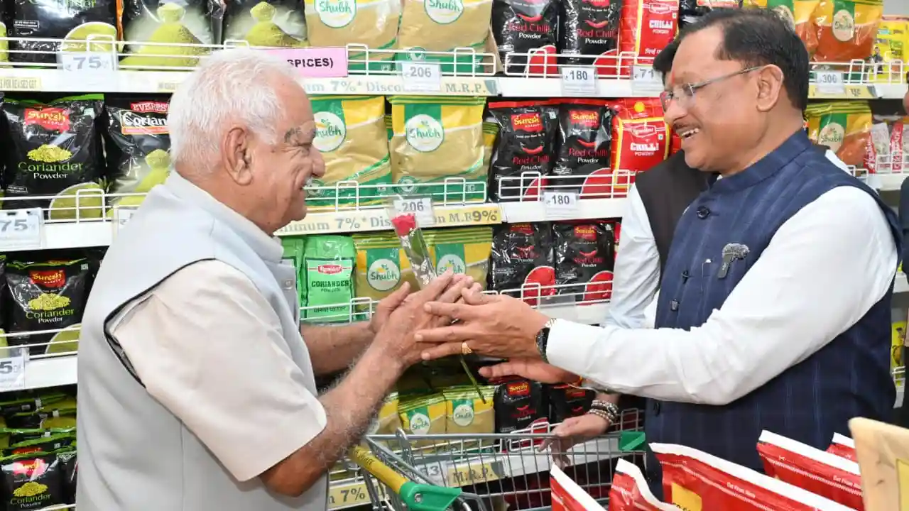 GST रिफार्म से रोज़मर्रा के सामान हुए सस्ते, जनभावनाओं से रू... - CG Sandesh