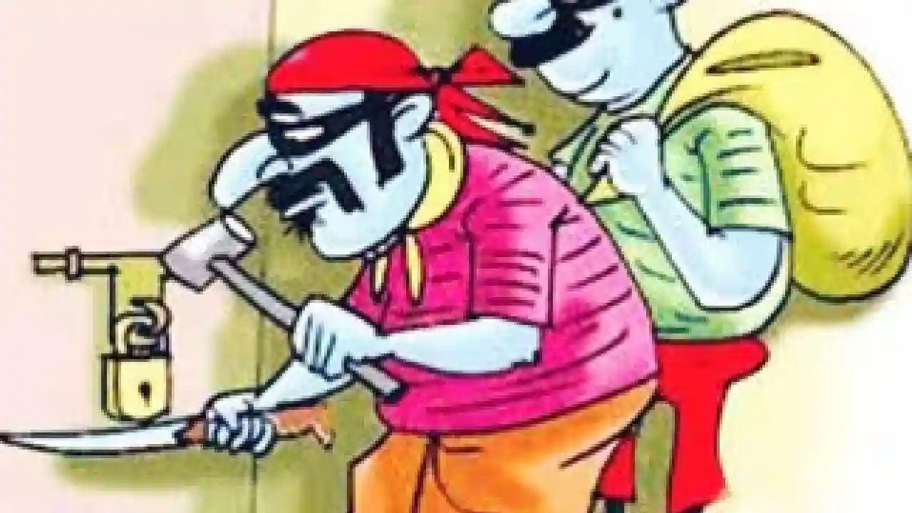पिथौरा : जेवर, नगदी रकम सहित अन्य सामानों की चोरी, FIR दर्ज - CG Sandesh