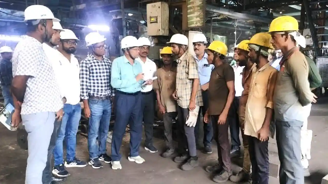 महासमुंद : औद्योगिक संस्थान में अनियमितता पर नोटिस जारी - CG Sandesh