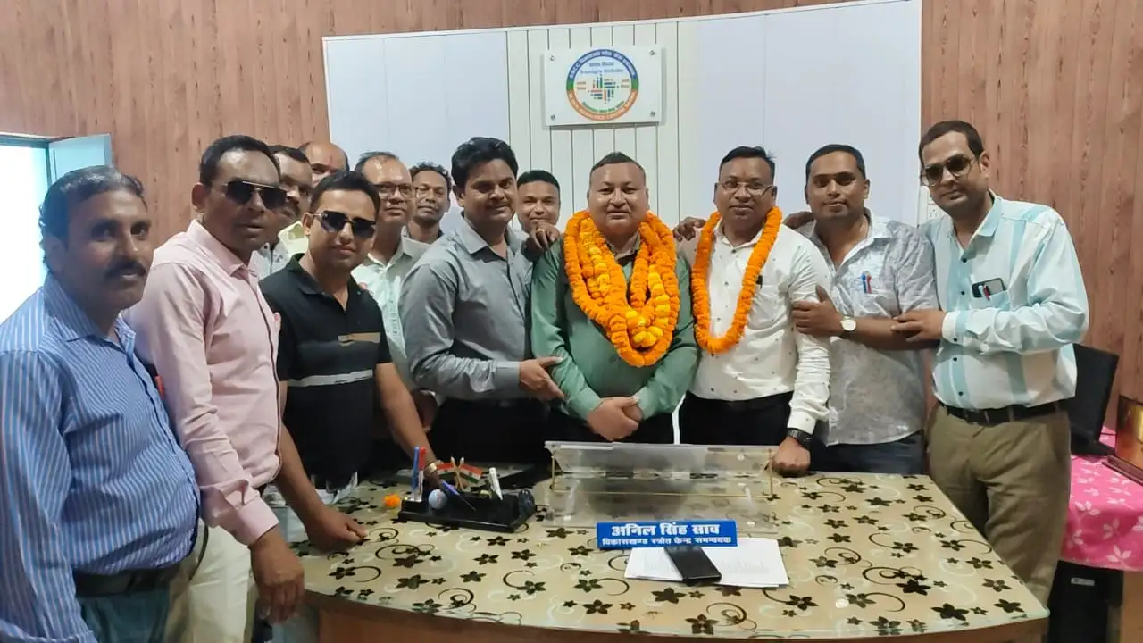 बसना : फेडरेशन  के तीसरी बार के अध्यक्ष बने शरण दास - CG Sandesh