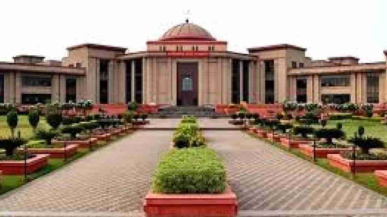 छत्तीसगढ़ में 14वें मंत्री को बर्खास्त करने की मांग वाली याचि... - CG Sandesh