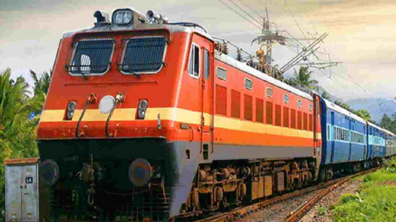 CG : छठ पर्व के अवसर पर बिलासपुर-हडपसर के बीच चलेगी स्पेशल ट... - CG Sandesh