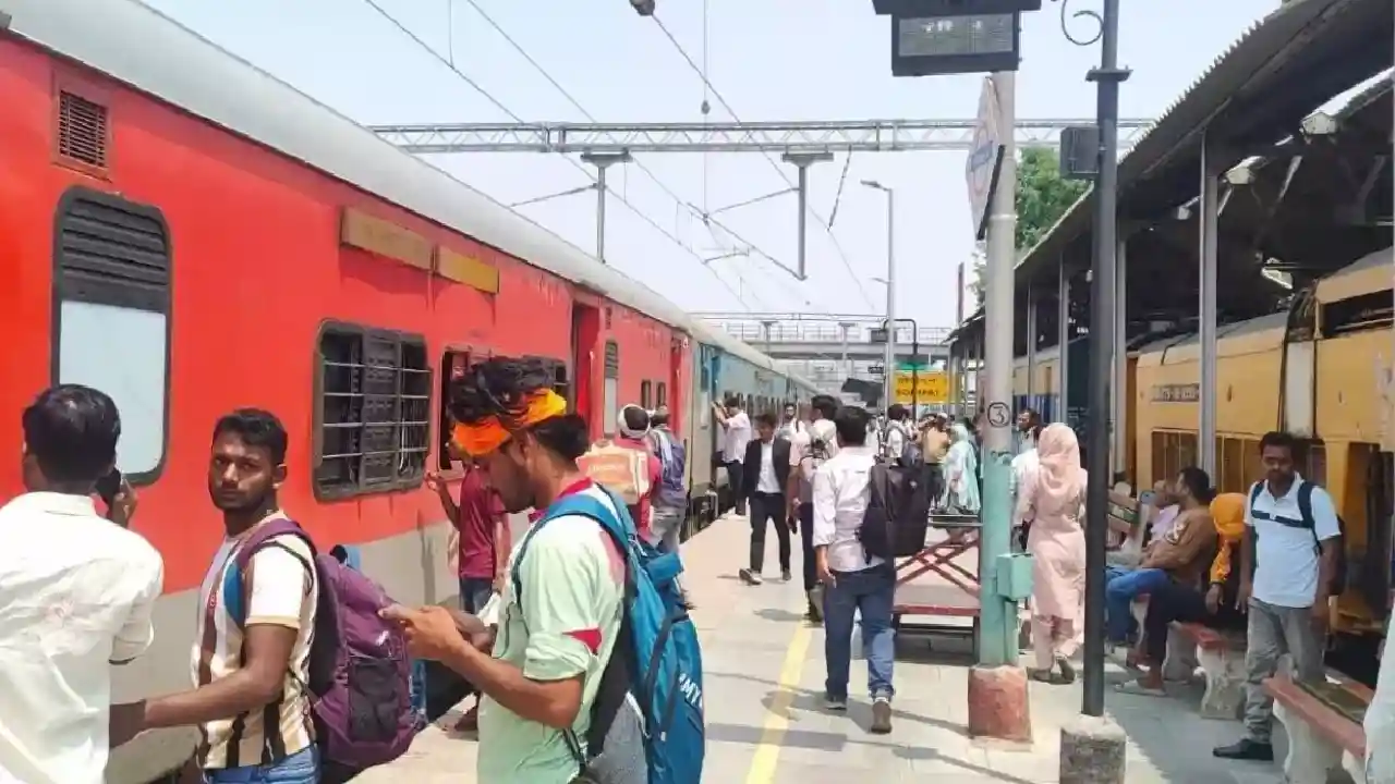 रेलवे ने ऑनलाइन टिकट बुकिंग के नियमों में किया बड़ा बदलाव - CG Sandesh