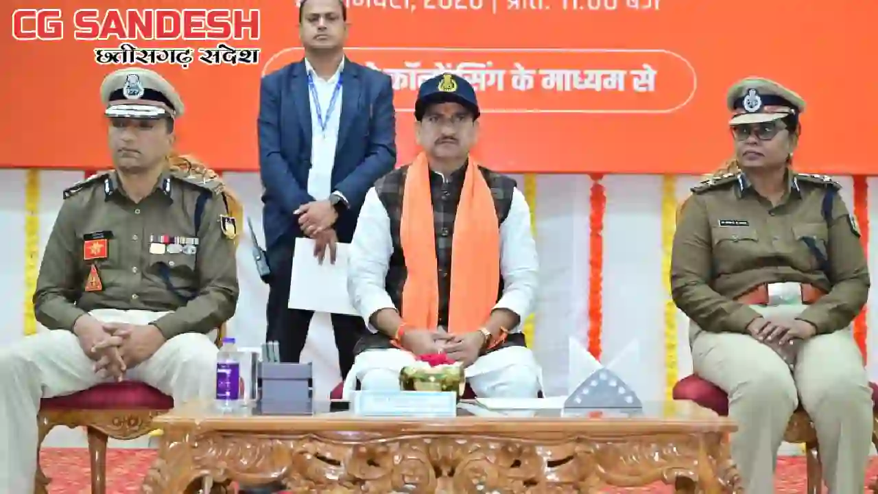 CG : रोजगार मेले में युवाओं को प्रदान किया गया नियुक्ति पत्र - CG Sandesh