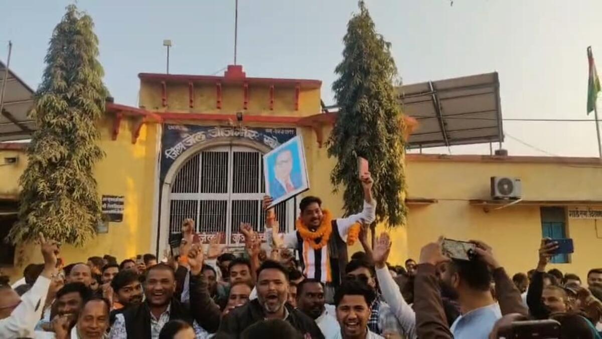 CG ब्रेकिंग : कांग्रेस विधायक बालेश्वर साहू जेल से रिहा, कोर... - CG Sandesh
