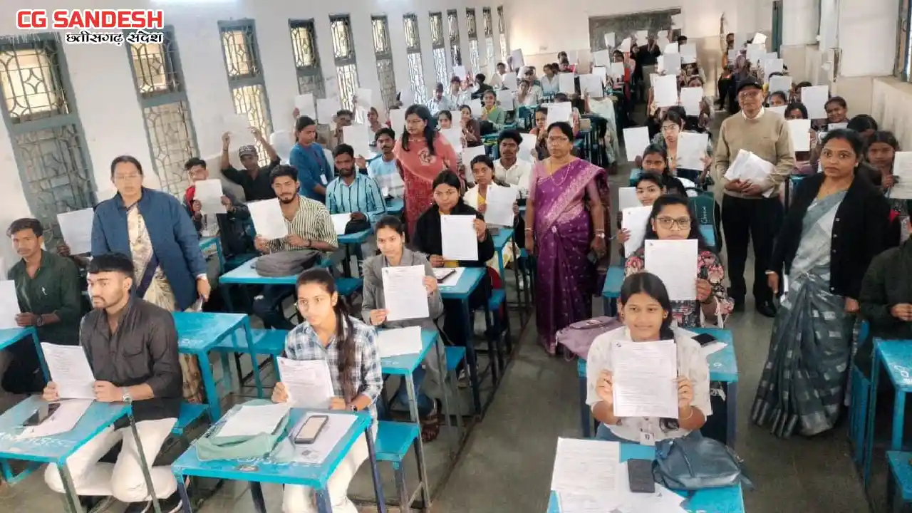 महासमुंद :  विद्यार्थियों  को प्रारूप-6 में आवेदन करने तथा व... - CG Sandesh