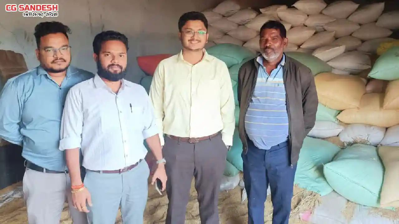 महासमुंद  : अवैध धान भंडारण पर कार्रवाई, कुल 1350 कट्टा धान ... - CG Sandesh