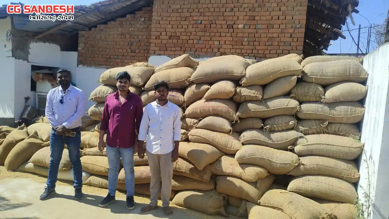 महासमुंद : अवैध धान परिवहन एवं भंडारण पर सख्त कार्रवाई, कुल ... - CG Sandesh
