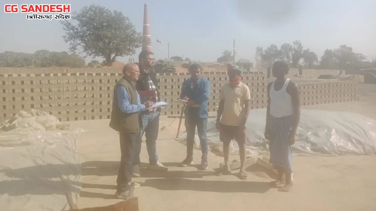 महासमुंद : जिले में श्रम कानूनों के पालन हेतु संयुक्त टीम द्... - CG Sandesh