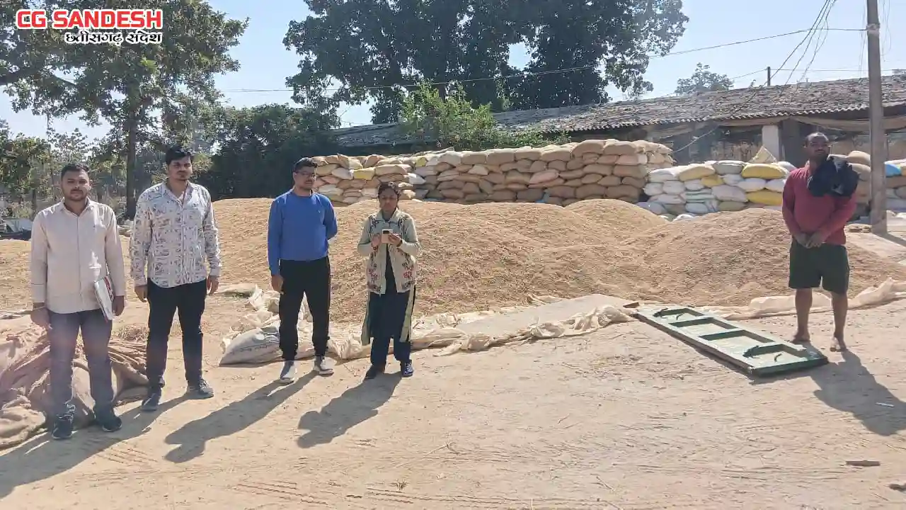 महासमुंद : अवैध धान परिवहन एवं भंडारण पर कार्रवाई,  कुल 1471... - CG Sandesh
