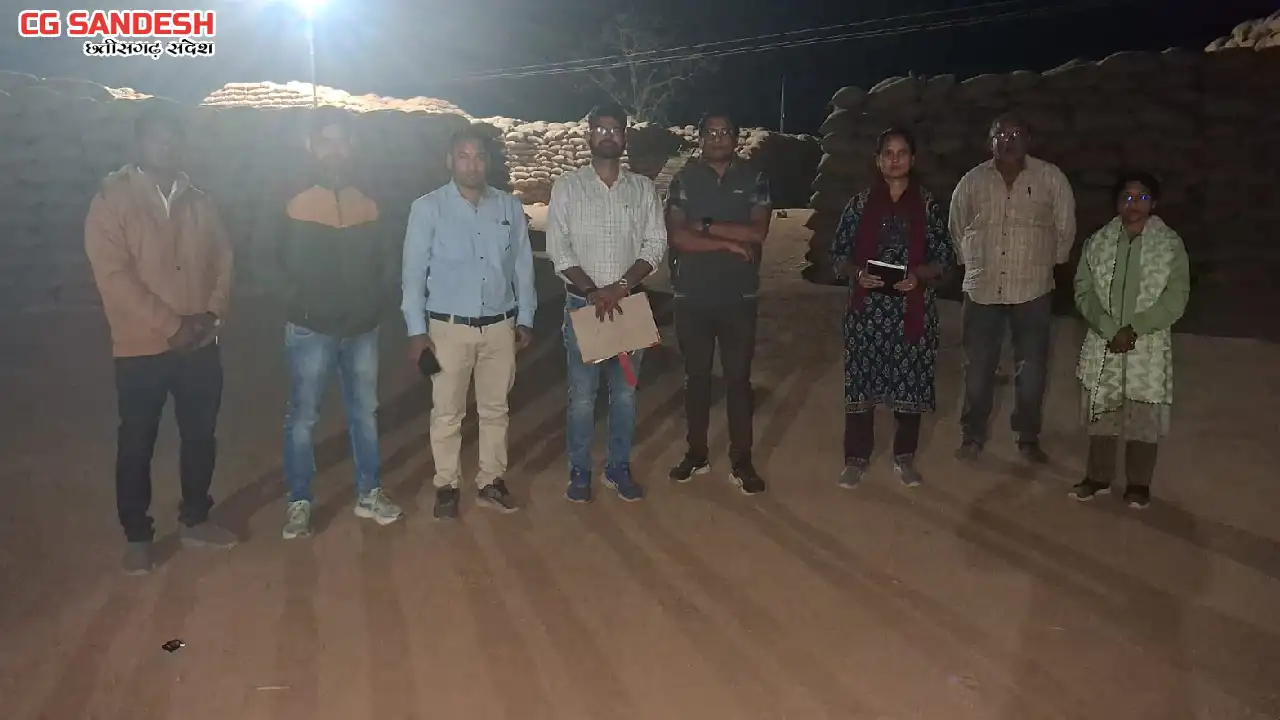 महासमुंद : जिले में अवैध धान पर सख्त कार्रवाई, 2250 कट्टा धा... - CG Sandesh