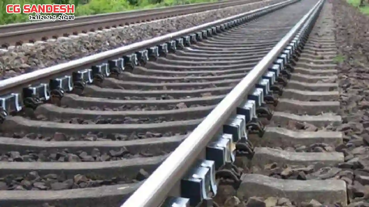 CG : रेलवे कर्मचारी की मालगाड़ी की चपेट में आने से दर्दनाक मौ... - CG Sandesh
