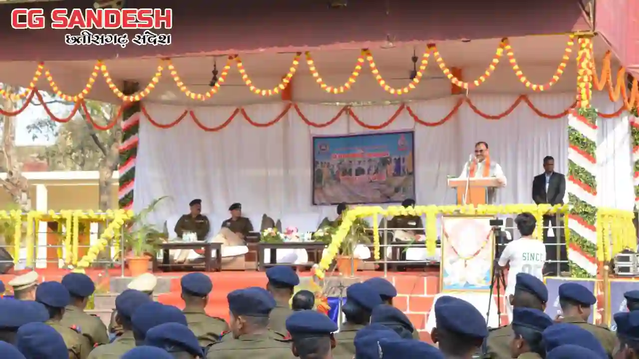 CG : प्रशिक्षु उपनिरीक्षकों के प्रशिक्षण कार्यक्रम का स्वास्थ्य मंत्री और शिक्षा मंत्री ने किया शुभारंभ