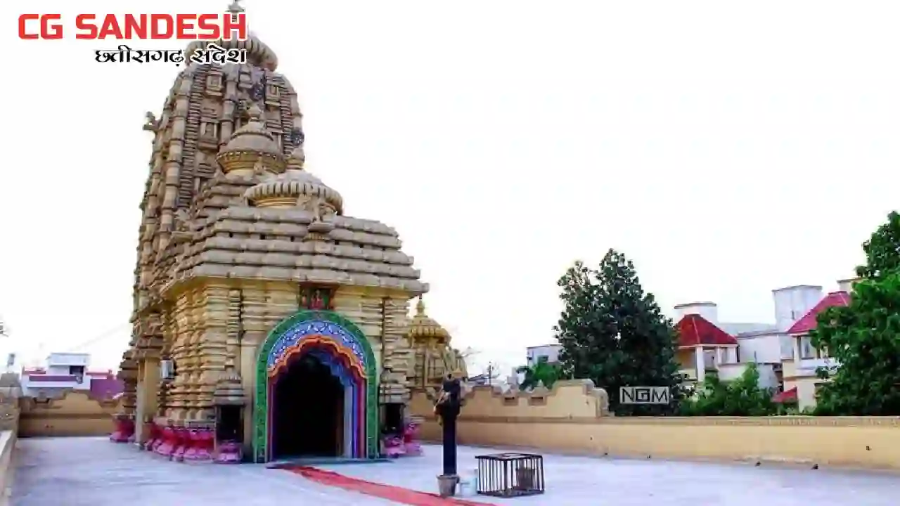 रायपुर स्थित जगन्नाथ मंदिर पहुंचे राज्यपाल डेका