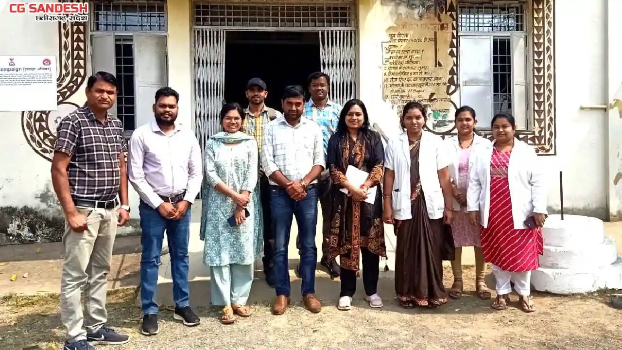 महासमुंद : सेक्टर बैठक में राष्ट्रीय स्वास्थ्य कार्यक्रमों क... - CG Sandesh