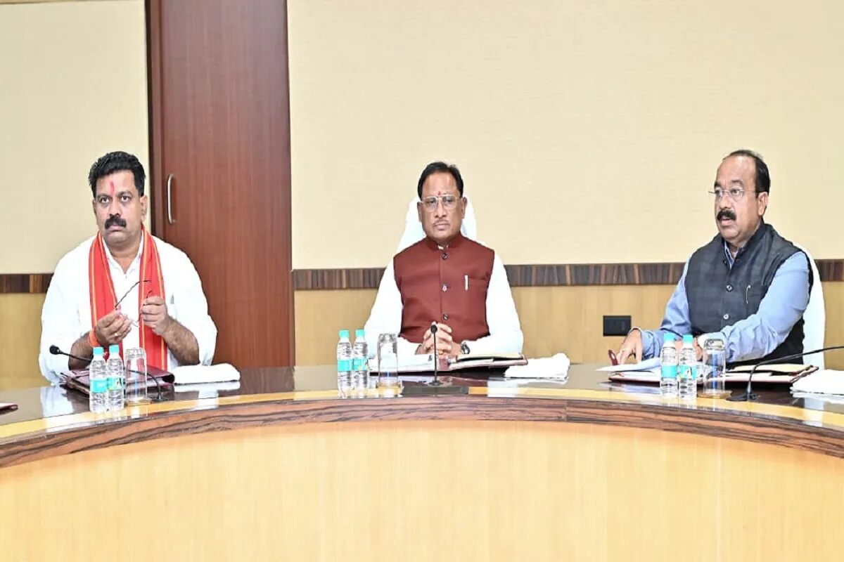 CG : साय कैबिनेट की बैठक शुरू, कई अहम प्रस्तावों पर हो रही च... - CG Sandesh