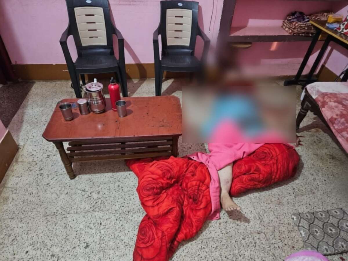 CG : पति ने धारदार हथियार से की पत्नी की हत्या, फिर खुद फांस... - CG Sandesh
