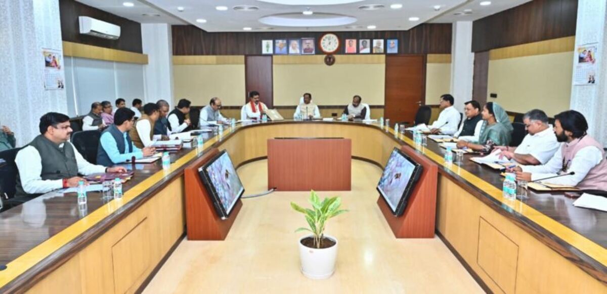 CG : साय कैबिनेट की बैठक इस दिन, लिए जा सकते हैं कई महत्वपूर... - CG Sandesh