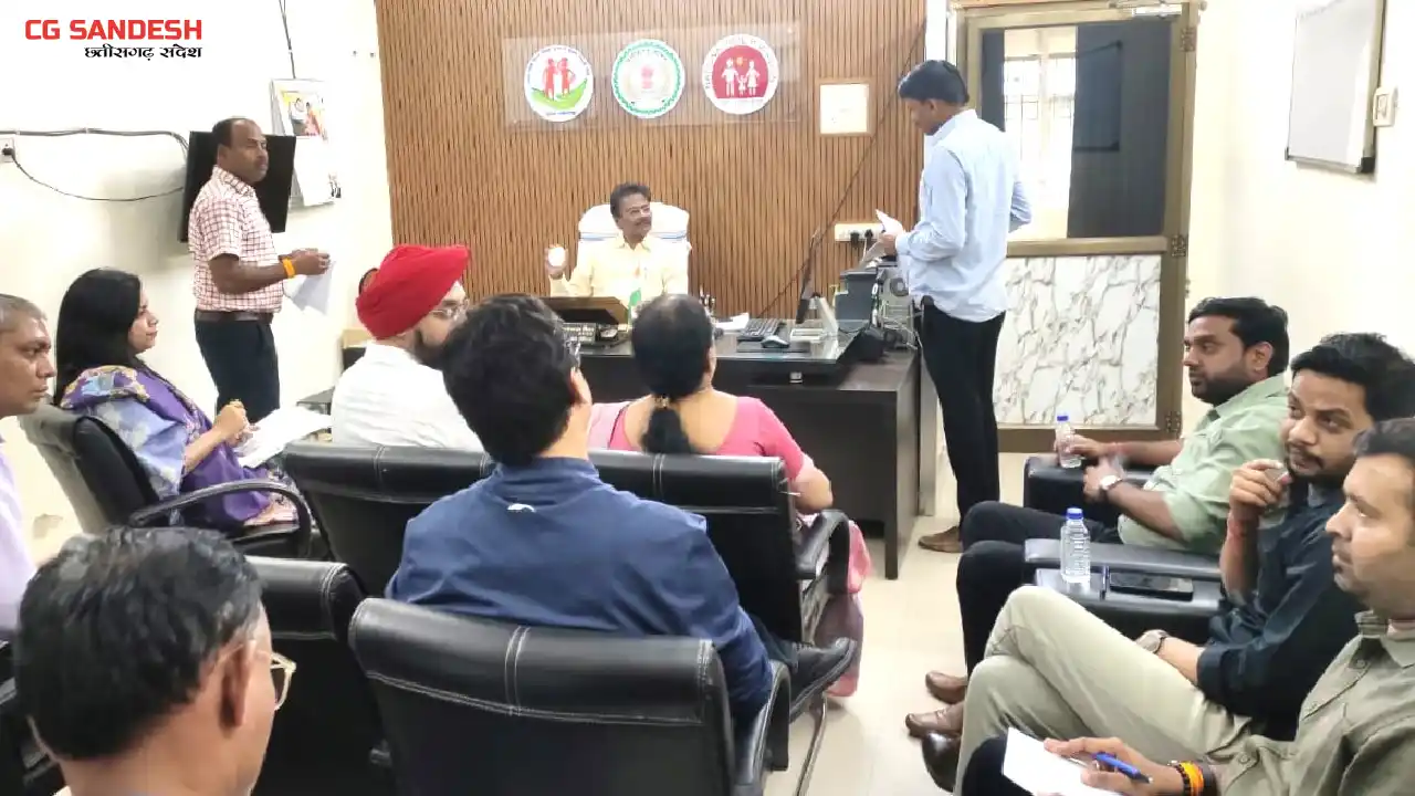 महासमुंद : टीबी मुक्त पंचायत सत्यापन समिति की बैठक सम्पन्न - CG Sandesh