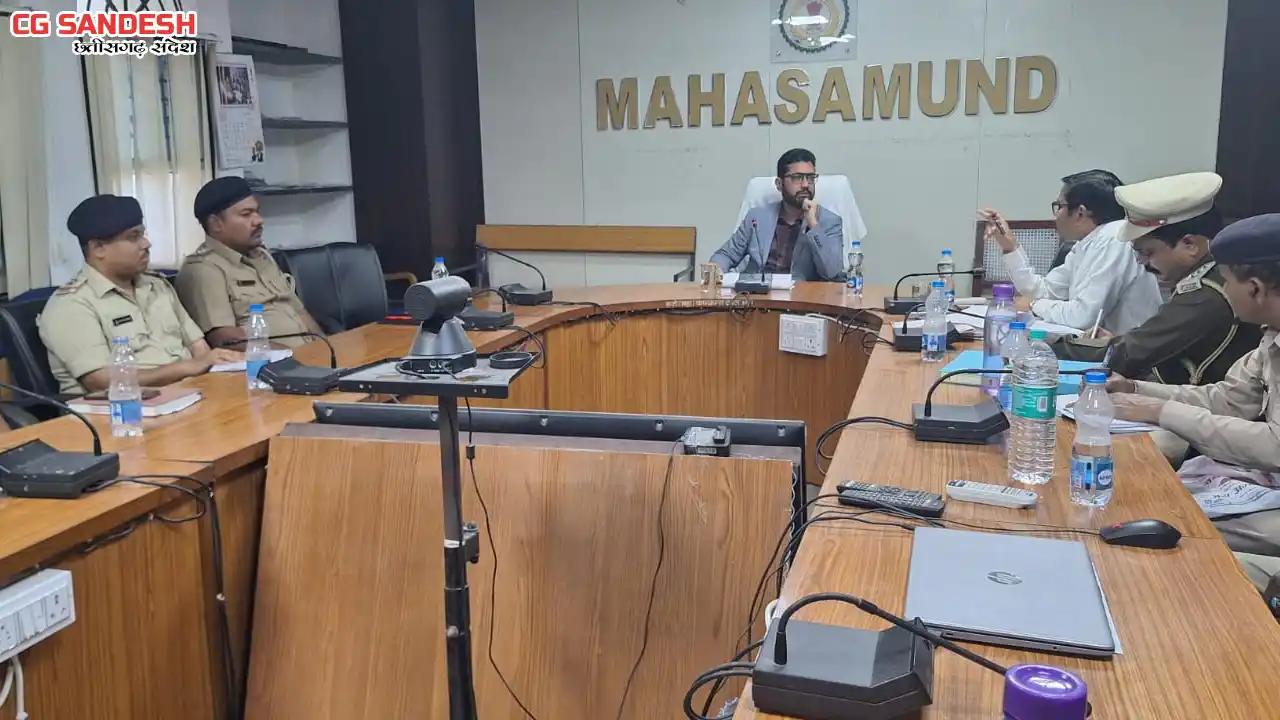 महासमुंद : अवैध शराब पर कड़ी कार्रवाई के निर्देश, राजस्व बढ़... - CG Sandesh