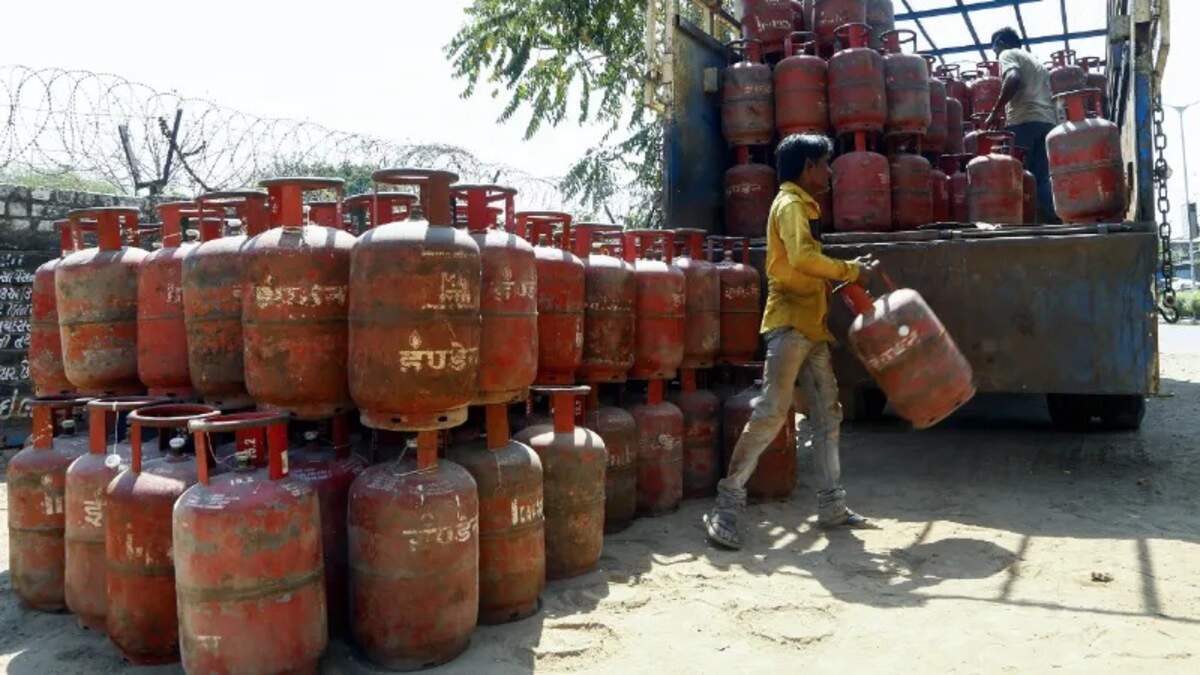  घरेलू गैस बुकिंग पर आया नया अपडेट, अब 35 दिन बाद मिलेगा सिल... - CG Sandesh