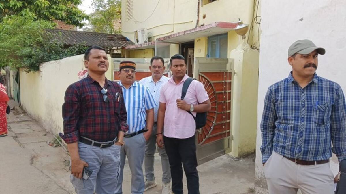 CG : ACB की बड़ी कार्रवाई , रिश्वत लेते रंगे हाथों पकड़ाया नगर... - CG Sandesh