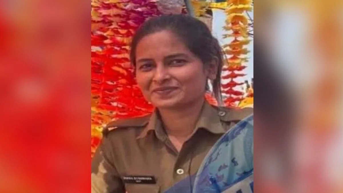 CG : पुलिस कालोनी में फंदे से लटकती मिली महिला पुलिसकर्मी की... - CG Sandesh