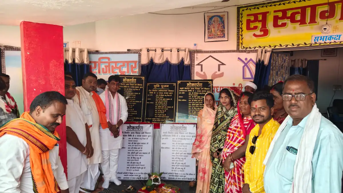 महासमुंद : ग्राम बिरकोनी में विभिन्न विकास कार्यों का विधायक... - CG Sandesh