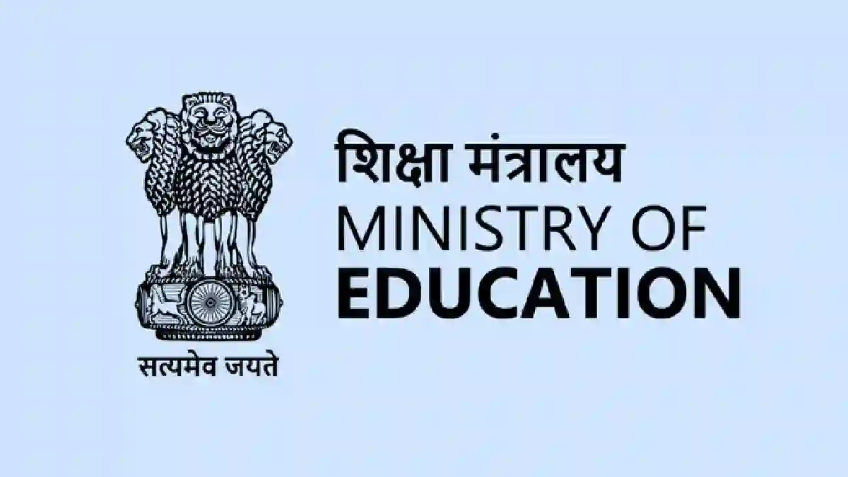 CG : सभी स्कूलों में किया जायेगा भारतीय भाषा ग्रीष्मकालीन शि... - CG Sandesh