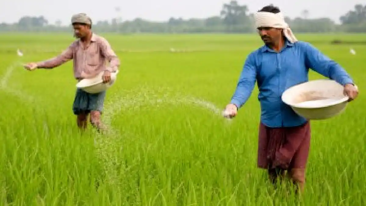 देशभर में चलेगा खेत बचाओ अभियान - CG Sandesh
