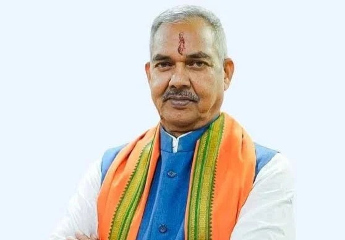 ब्रेकिंग : छत्तीसगढ़ योग आयोग के अध्यक्ष रूप नारायण सिन्हा क... - CG Sandesh