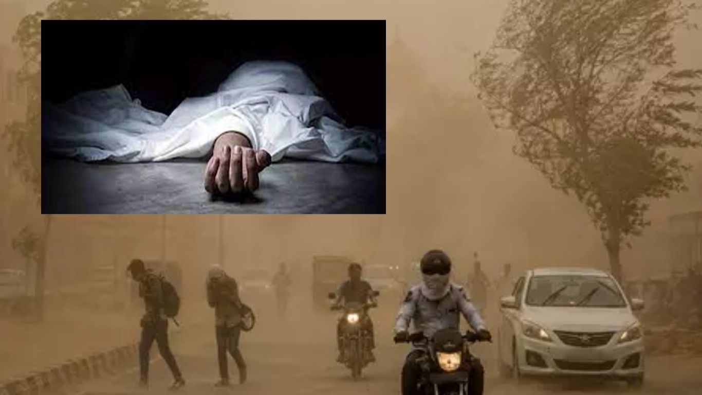 CG  : तेज आंधी-तूफान के दौरान डाल गिरने से पेड़ के नीचे खड़े... - CG Sandesh