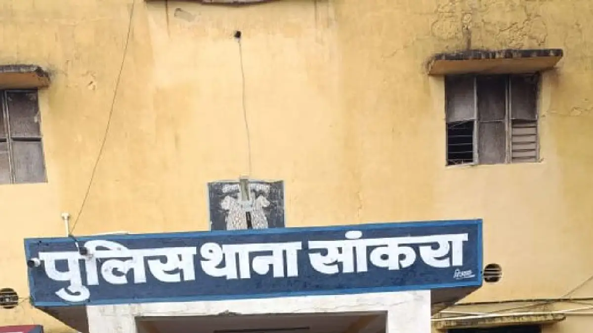 सांकरा : उधार में दिए पैसे को मांगना पड़ा भारी, डंडे से पिटा... - CG Sandesh