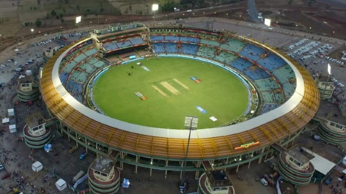 रायपुर में IPL का रोमांच, मैच की टिकट बुकिंग शुरू, 3150 रुपय... - CG Sandesh
