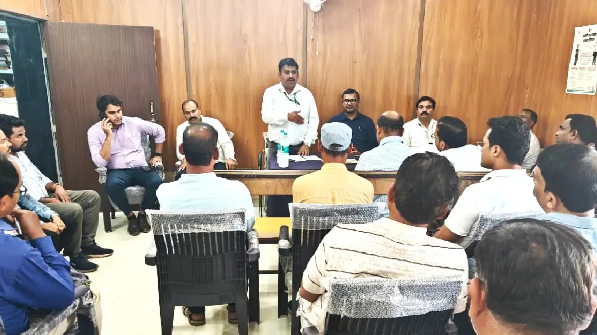 महासमुंद : जनगणना 2027 के प्रथम चरण का कार्य प्रगति पर, बसना... - CG Sandesh