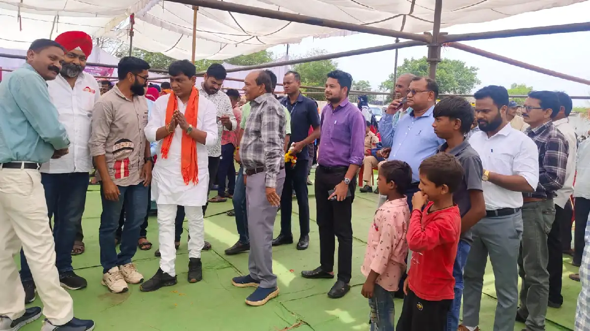 महासमुंद : सुशासन तिहार में जनसमस्याओं के त्वरित निराकरण पर ... - CG Sandesh