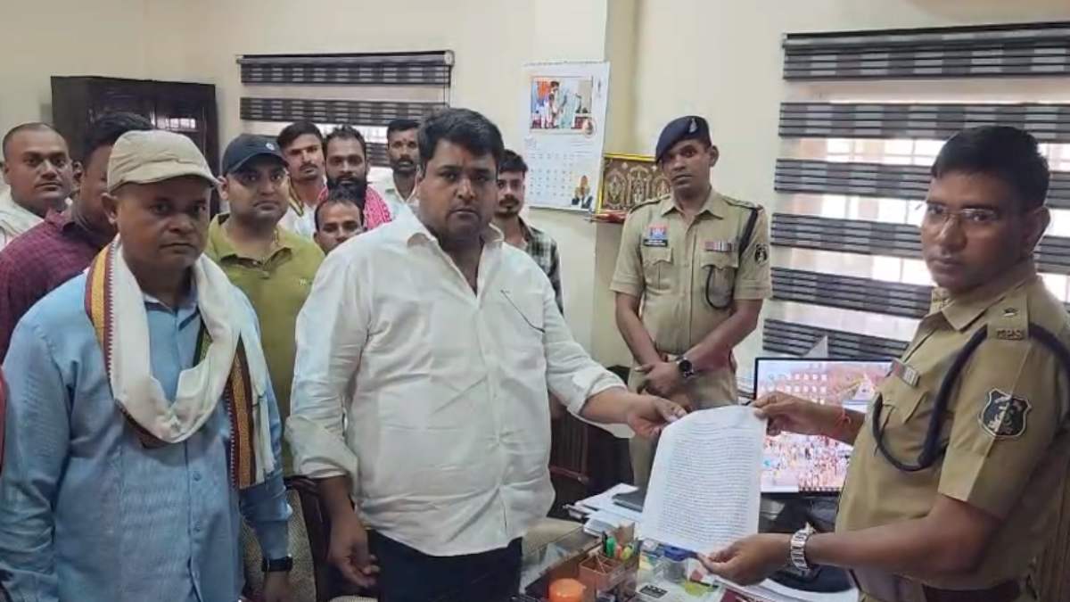 गलत मेडिकल रिपोर्ट से मचा हड़कंप, नाबालिग को गर्भवती बताने प... - CG Sandesh