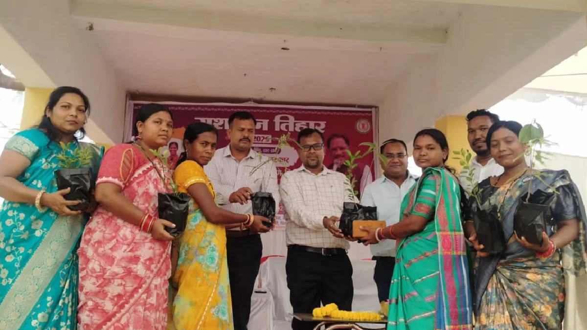 बसना : सुशासन तिहार अरेकेल में प्राप्त 986 आवेदन में 39 का मौके पर हुआ निराकरण