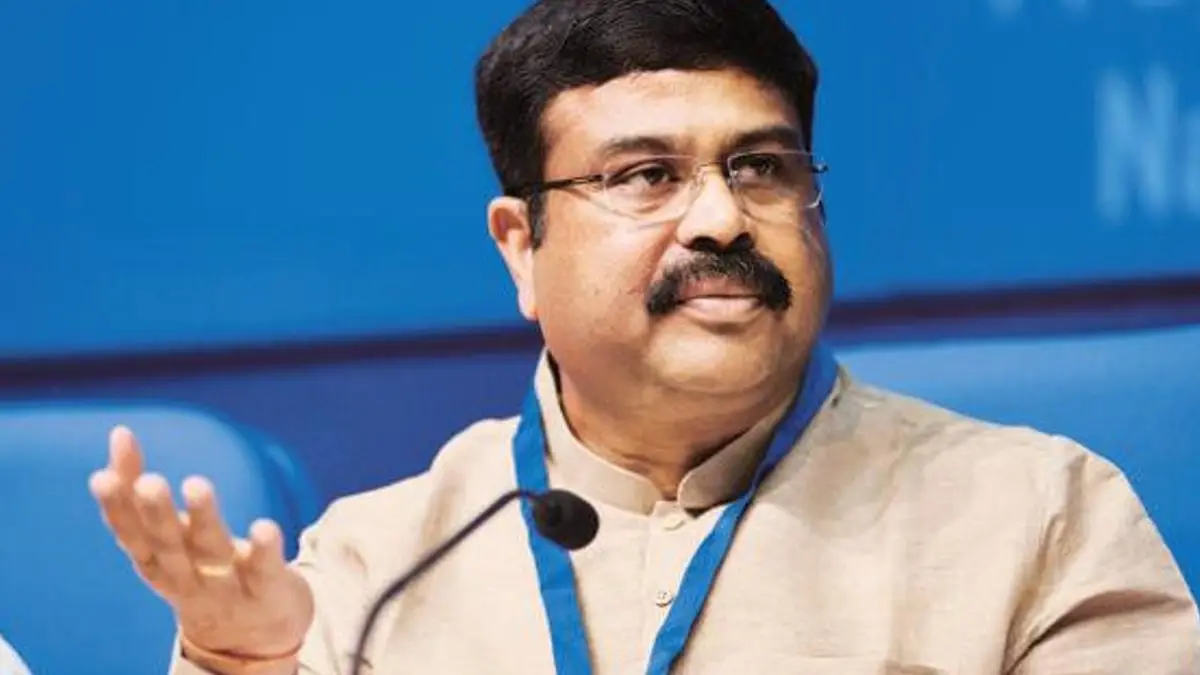 CG : परीक्षा से पहले सक्रीय हो जाते हैं फर्जी पेपर लीक के दा... - CG Sandesh