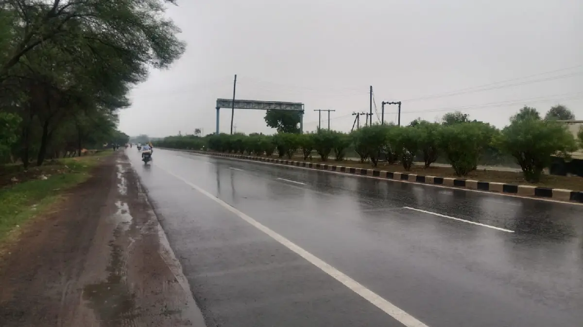 बसना : 10 दिन पिछड़ गई बसना क्षेत्र की खेती, 10 मिनट की बारिश के साथ मानसून ने दी दस्तक