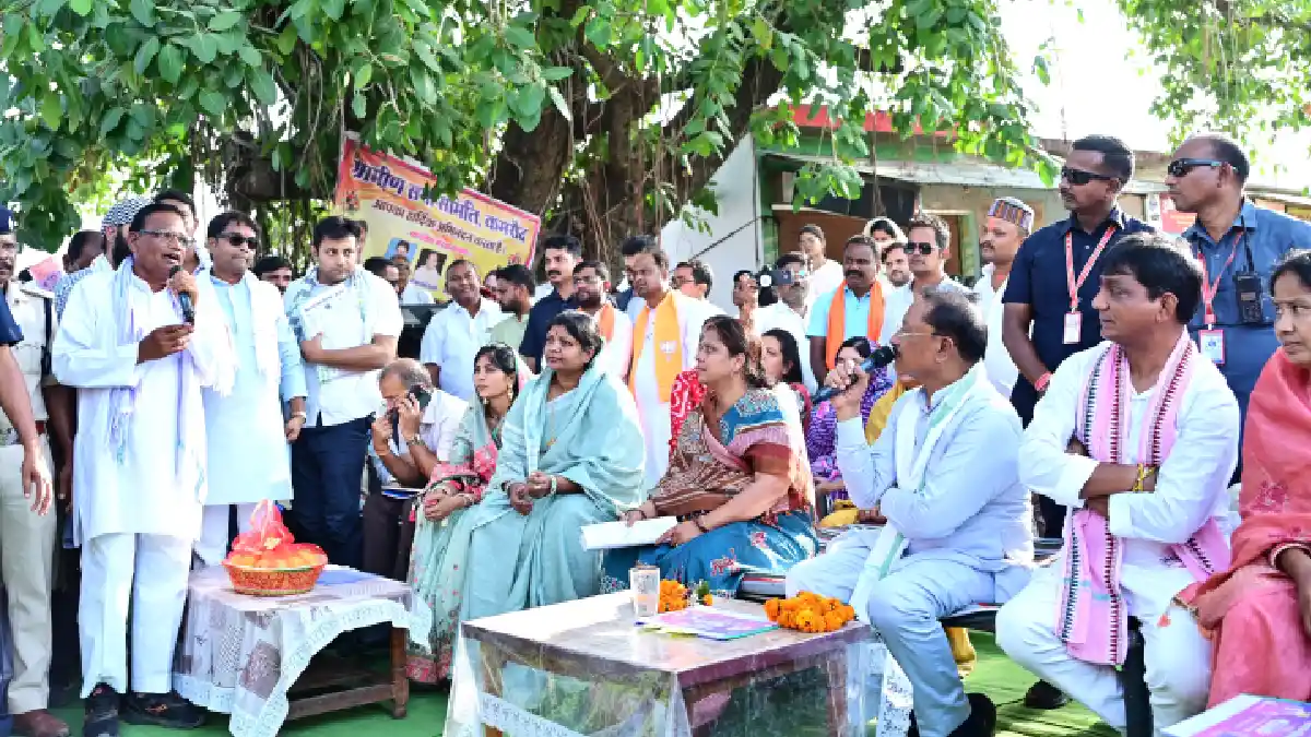 महासमुंद : जिले में 41 समाधान शिविरों के माध्यम से कुल 35 हज... - CG Sandesh