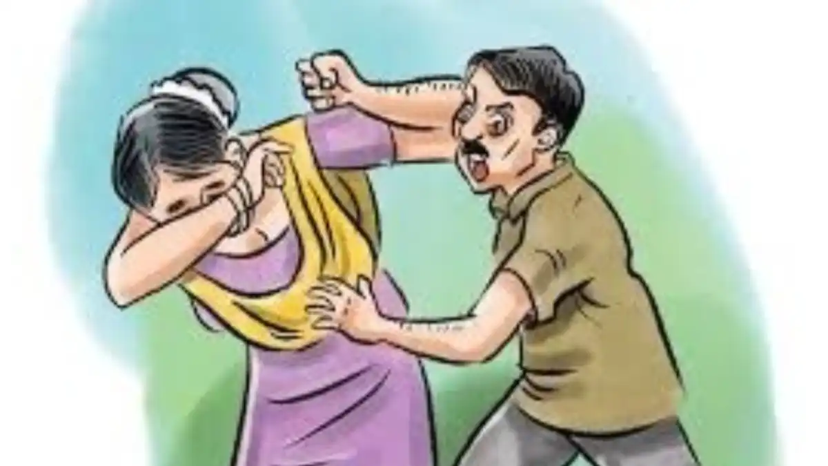 बसना : युवती से गाली गलौच कर घर में घुसकर मारपीट, दो पर मामल... - CG Sandesh