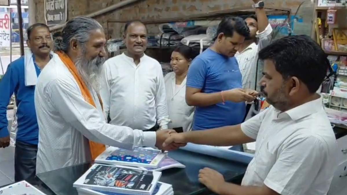फरसगांव पहुंचे सांसद भोजराज नाग, ‘12 साल बेमिसाल’ अभियान के ... - CG Sandesh
