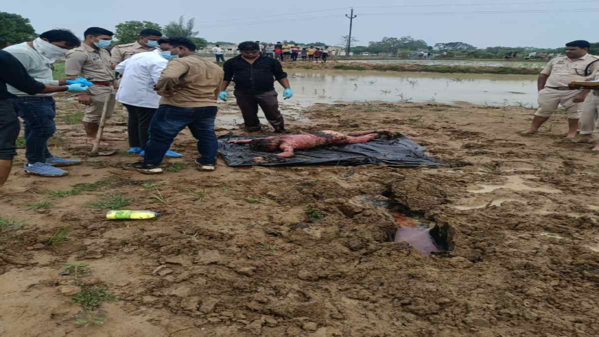 सक्ती में सनसनी: तीन दिन से लापता 9वीं के छात्र का शव खेत मे... - CG Sandesh