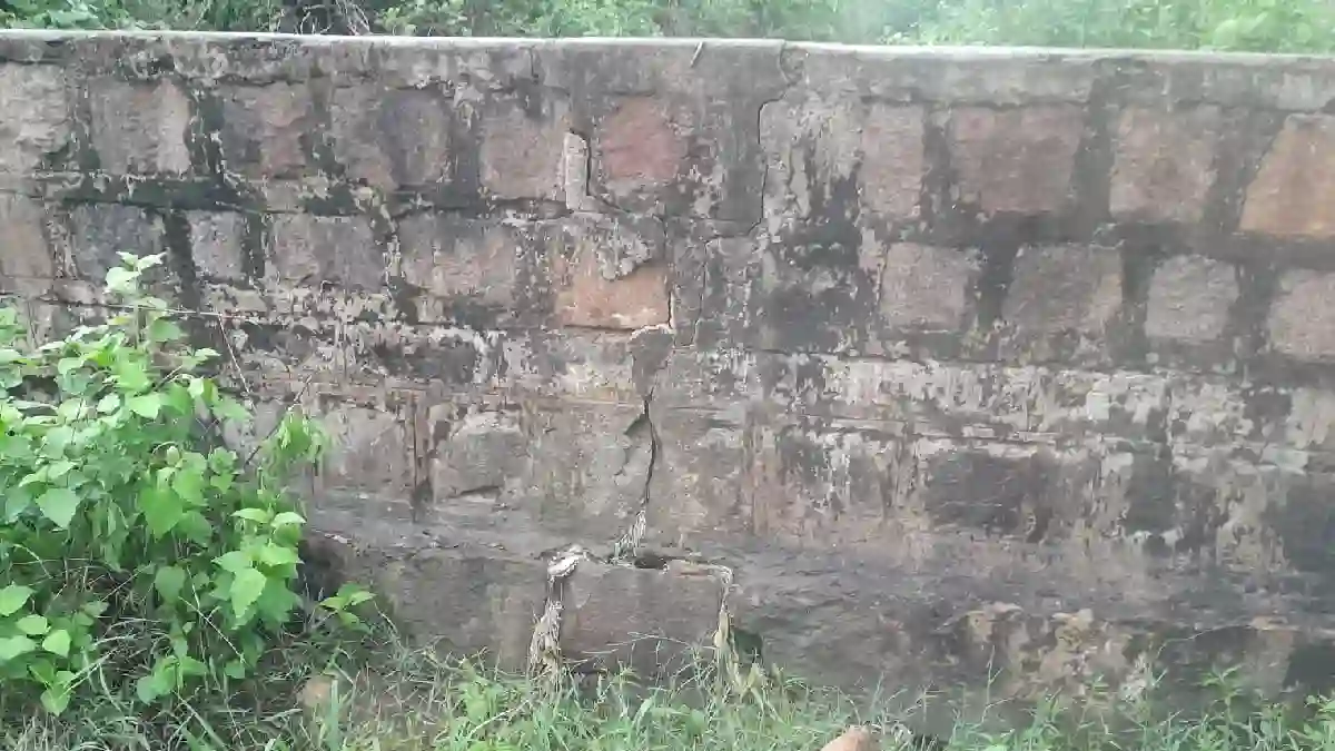 बसना : पर्रापाट नहर क्रॉसिंग मरम्मत सहित सुधार कार्यों के लि... - CG Sandesh