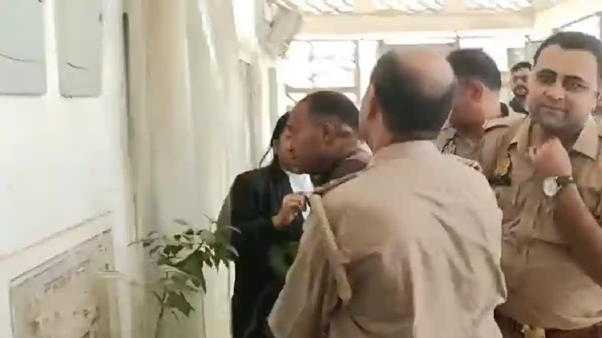 एकतरफा प्यार में दंपति की हत्या, आरोपी को उम्रकैद - CG Sandesh