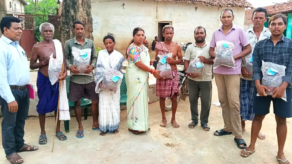महासमुंद : जिले में आत्मनिर्भर दलहन योजना के तहत धान के स्था... - CG Sandesh