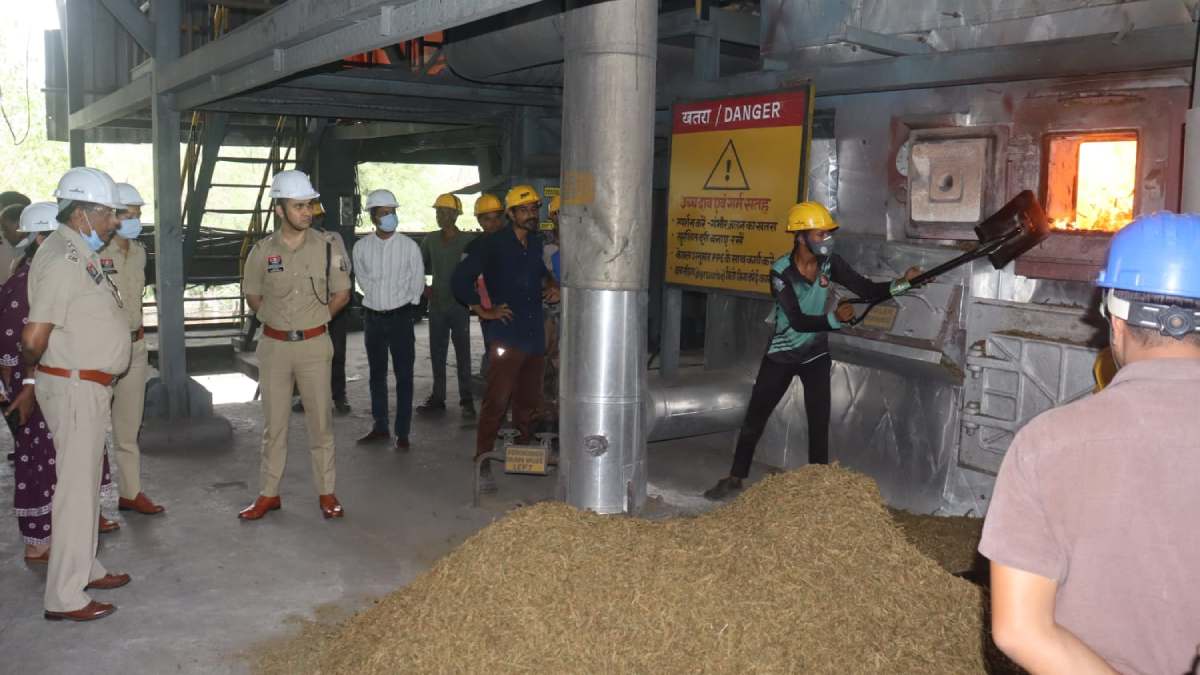 महासमुंद पुलिस की बड़ी कार्रवाई: एक सप्ताह में करीब 20 करोड़... - CG Sandesh