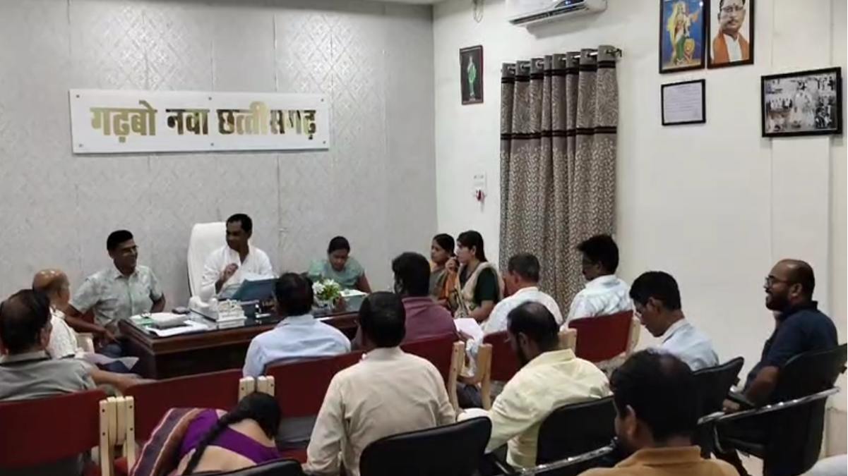 भिलाई : महापौर परिषद की बैठक में तीजन बाई को श्रद्धांजलि, गन... - CG Sandesh
