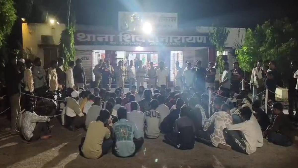 जांजगीर-चांपा : गौरक्षक दल से कथित मारपीट के विरोध में शिवरी... - CG Sandesh